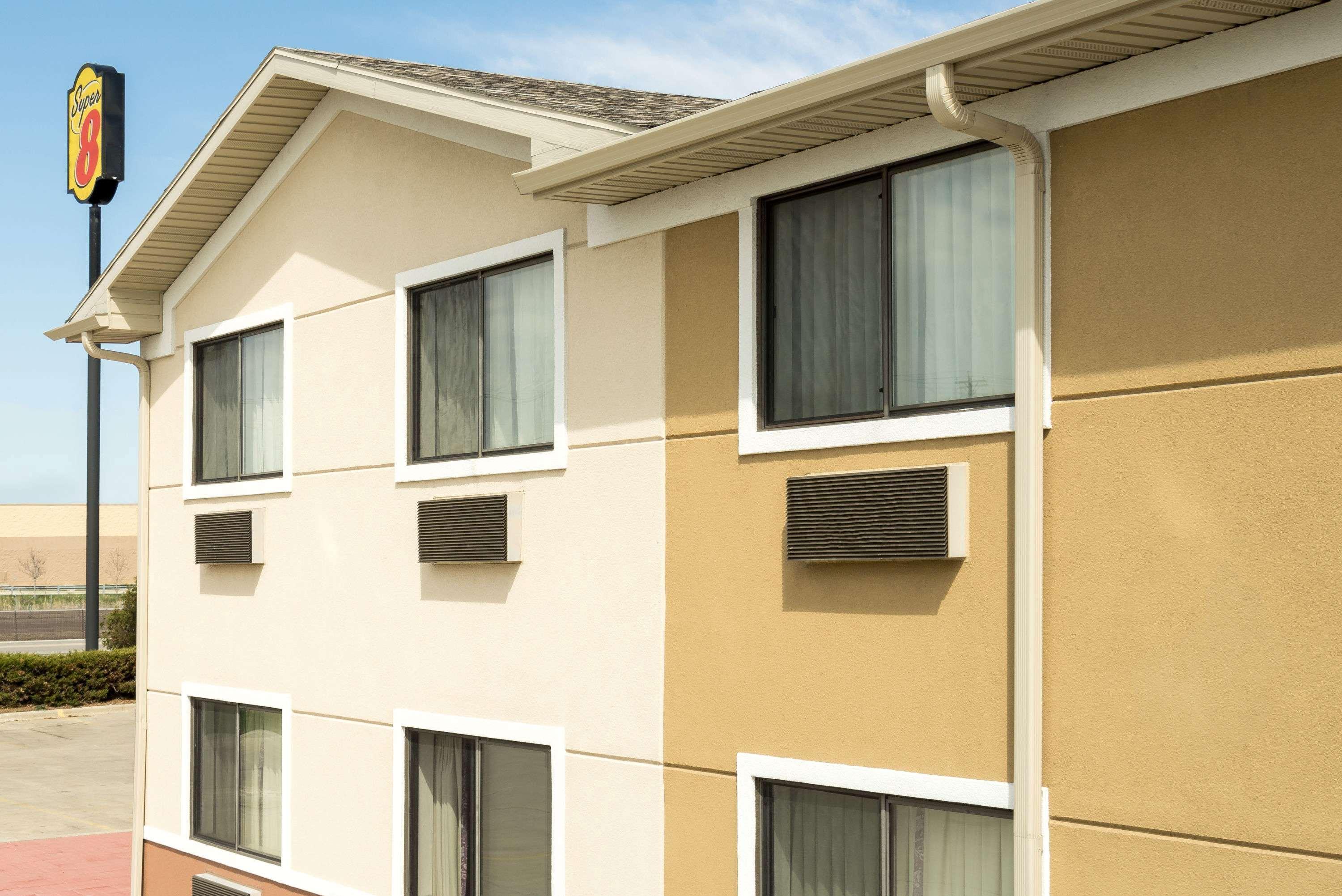 Super 8 By Wyndham Fond Du Lac Exterior foto